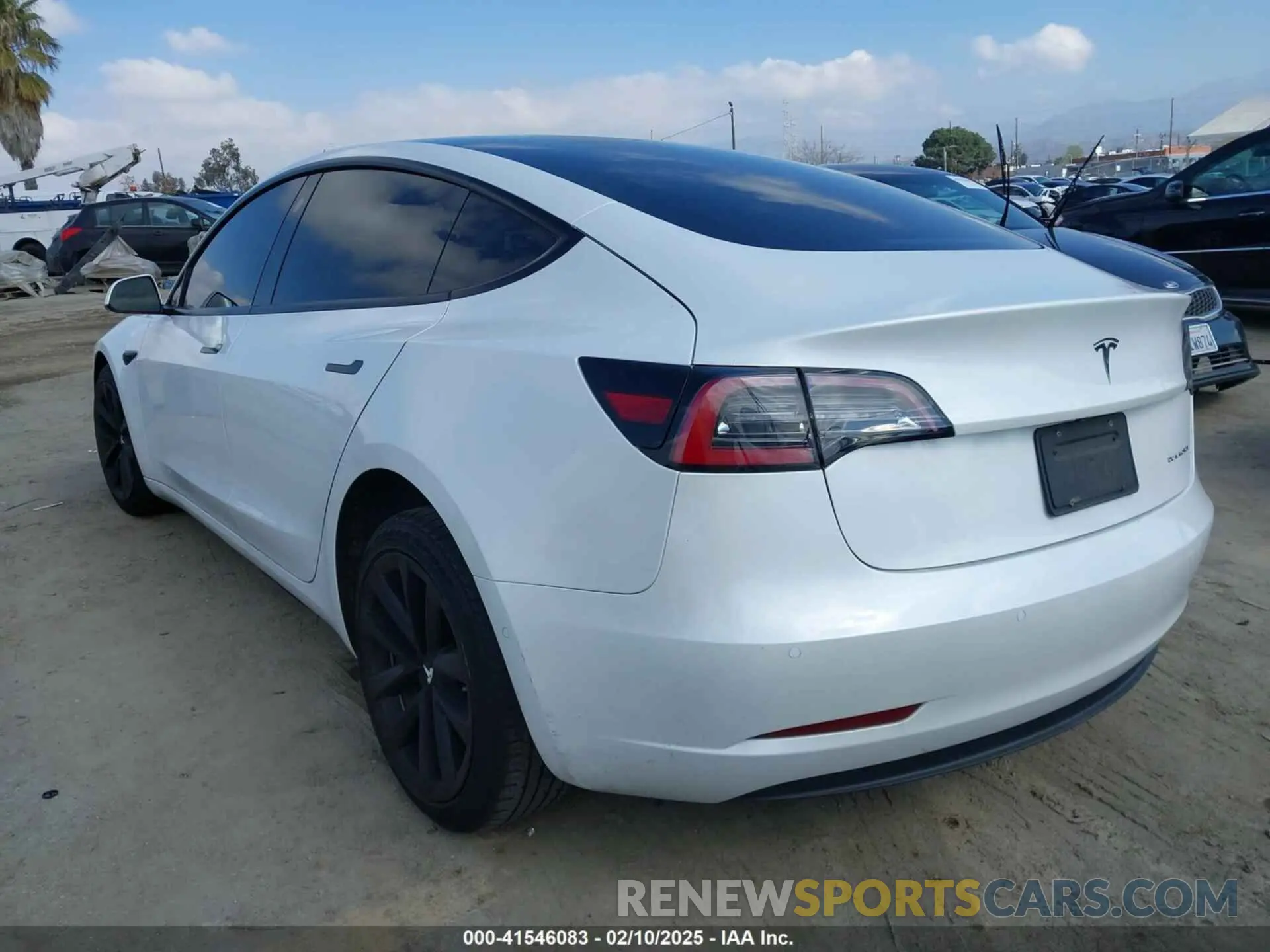 3 fotografías del automóvil dañado 5YJ3E1EB4MF010097 TESLA MODEL 3 2021