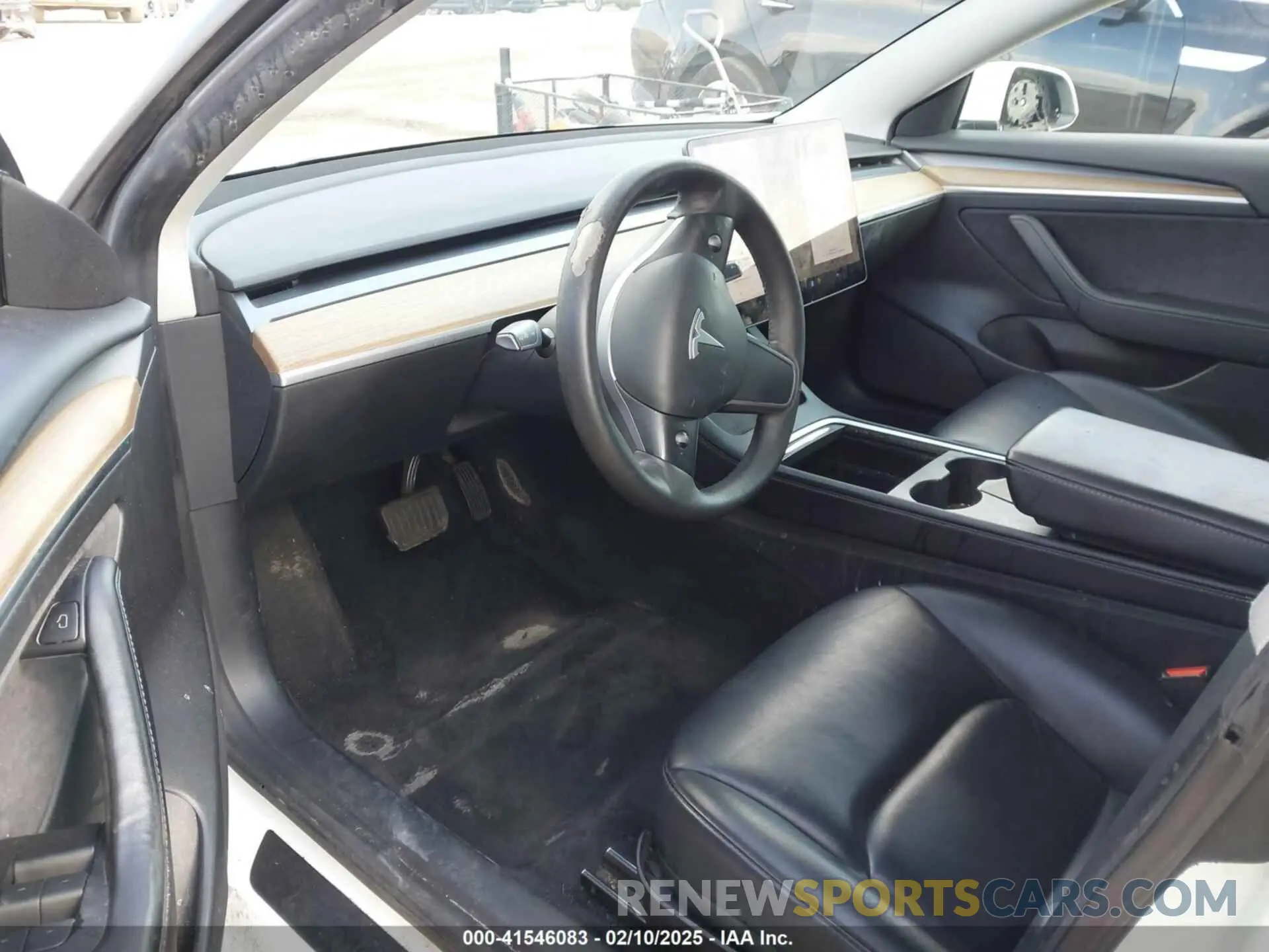 5 fotografías del automóvil dañado 5YJ3E1EB4MF010097 TESLA MODEL 3 2021