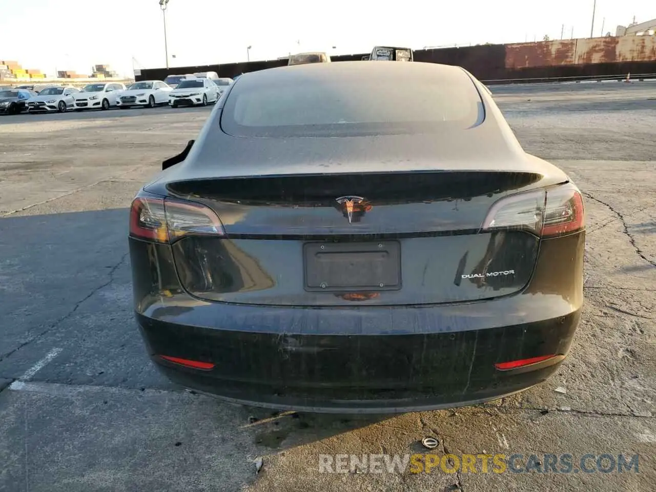 6 fotografías del automóvil dañado 5YJ3E1EB4MF068131 TESLA MODEL 3 2021