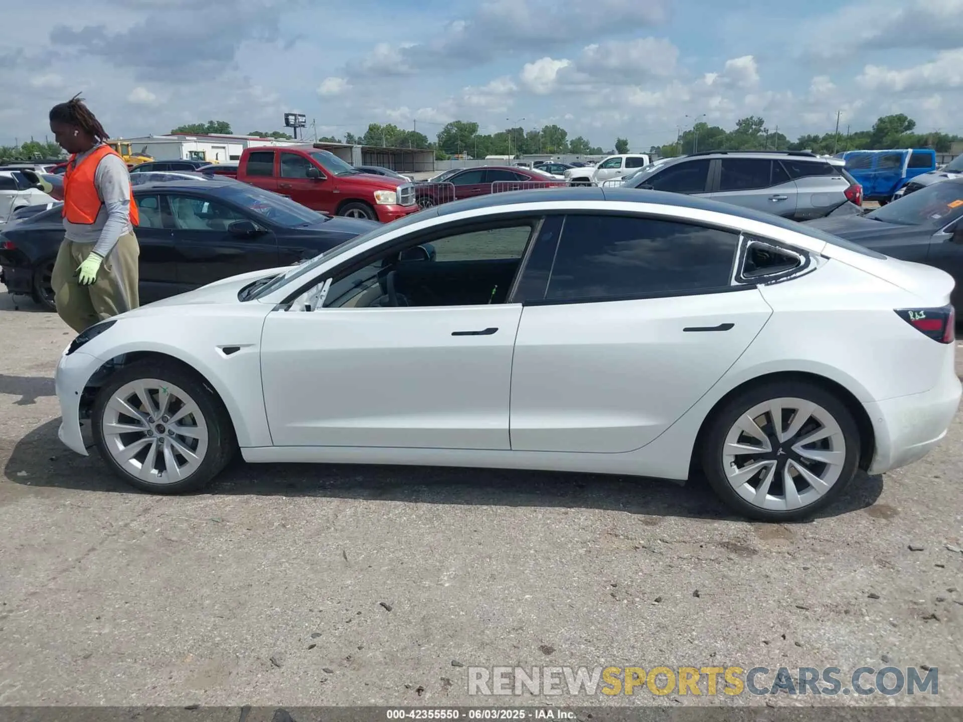 13 fotografías del automóvil dañado 5YJ3E1EB4MF850459 TESLA MODEL 3 2021