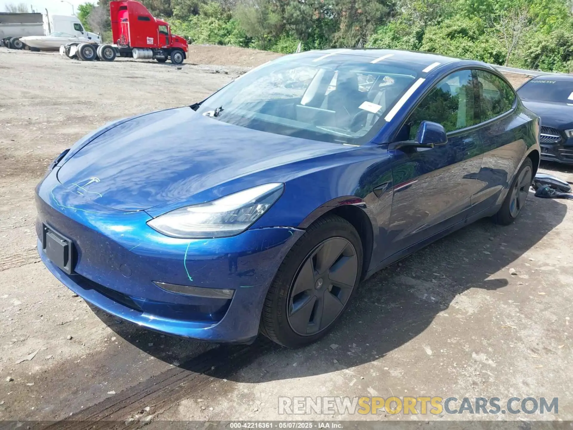 2 fotografías del automóvil dañado 5YJ3E1EB4MF858187 TESLA MODEL 3 2021
