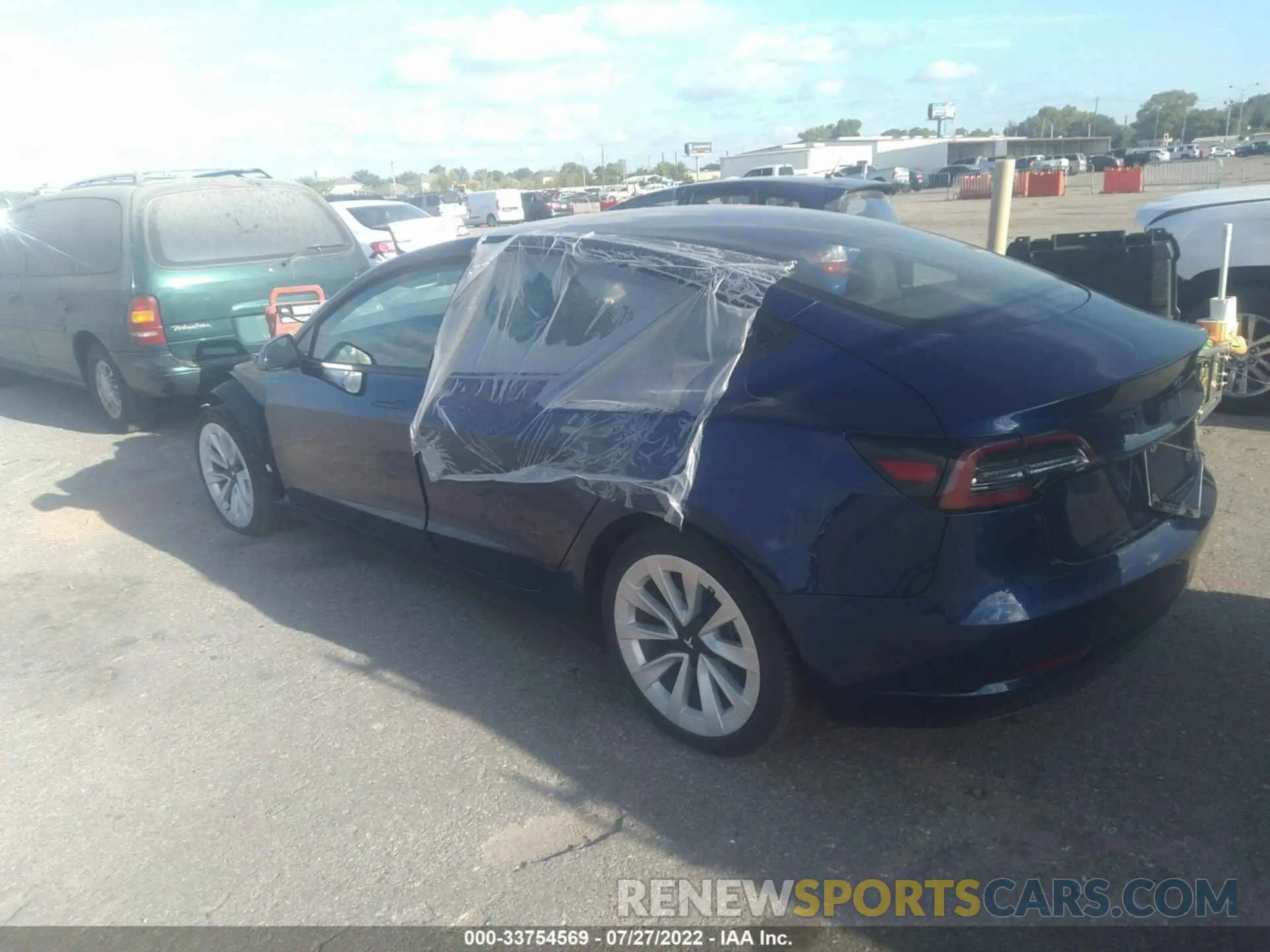 3 fotografías del automóvil dañado 5YJ3E1EB4MF983609 TESLA MODEL 3 2021