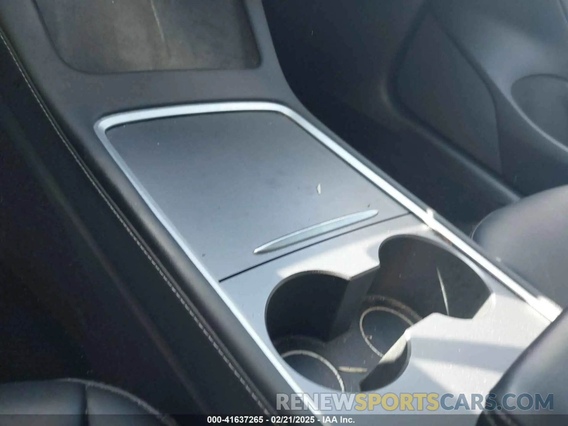 18 fotografías del automóvil dañado 5YJ3E1EB5MF019746 TESLA MODEL 3 2021
