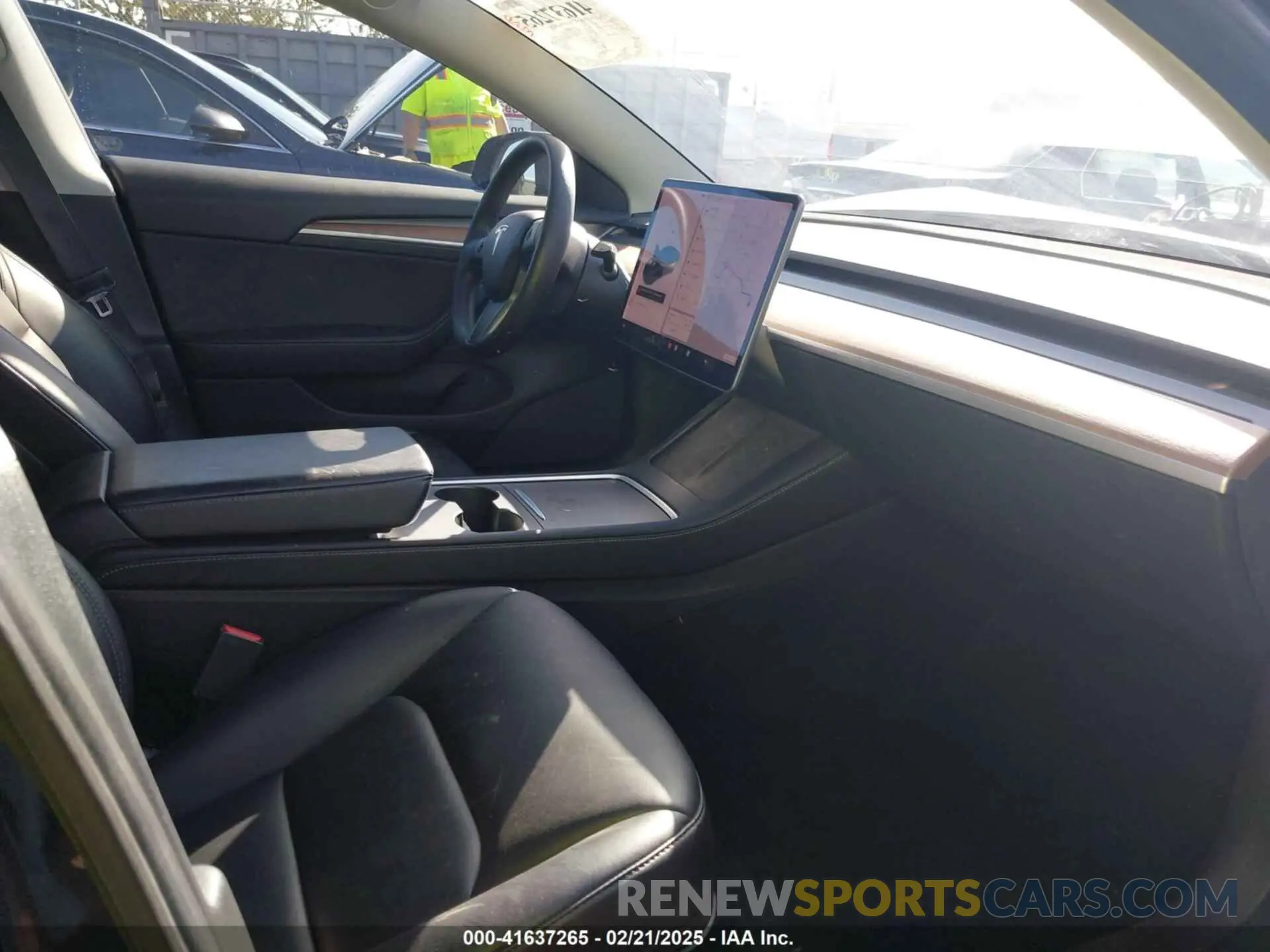 5 fotografías del automóvil dañado 5YJ3E1EB5MF019746 TESLA MODEL 3 2021
