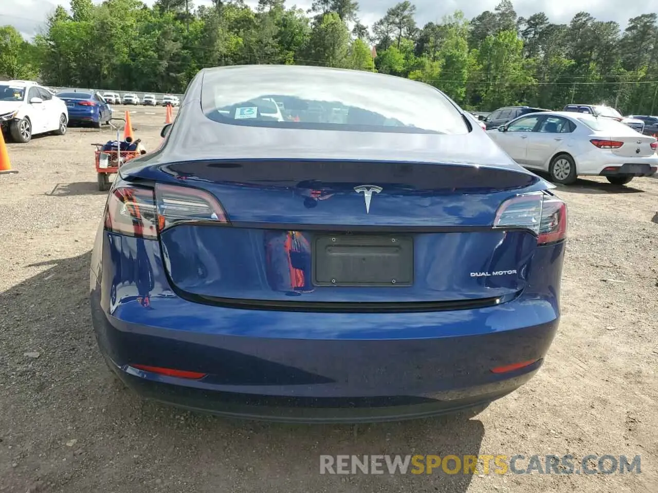 6 fotografías del automóvil dañado 5YJ3E1EB5MF060135 TESLA MODEL 3 2021