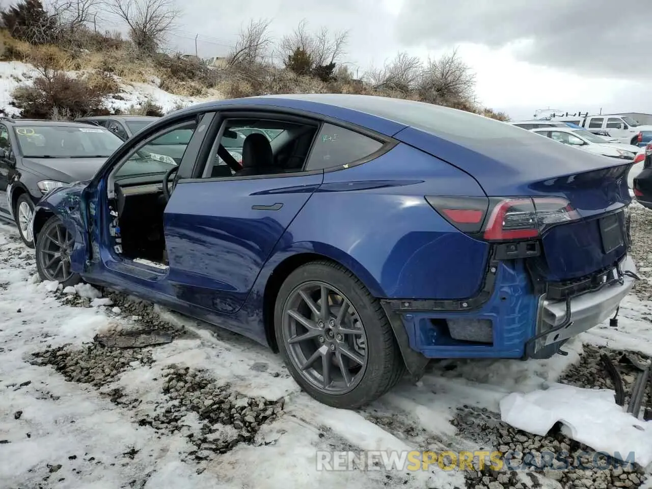 2 fotografías del automóvil dañado 5YJ3E1EB5MF069837 TESLA MODEL 3 2021