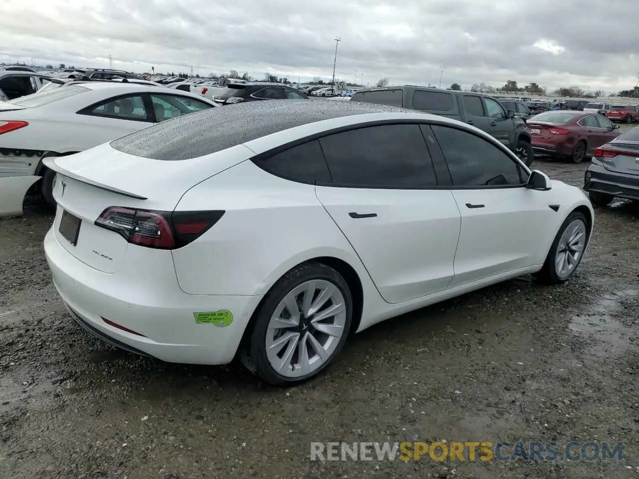 3 fotografías del automóvil dañado 5YJ3E1EB5MF071510 TESLA MODEL 3 2021