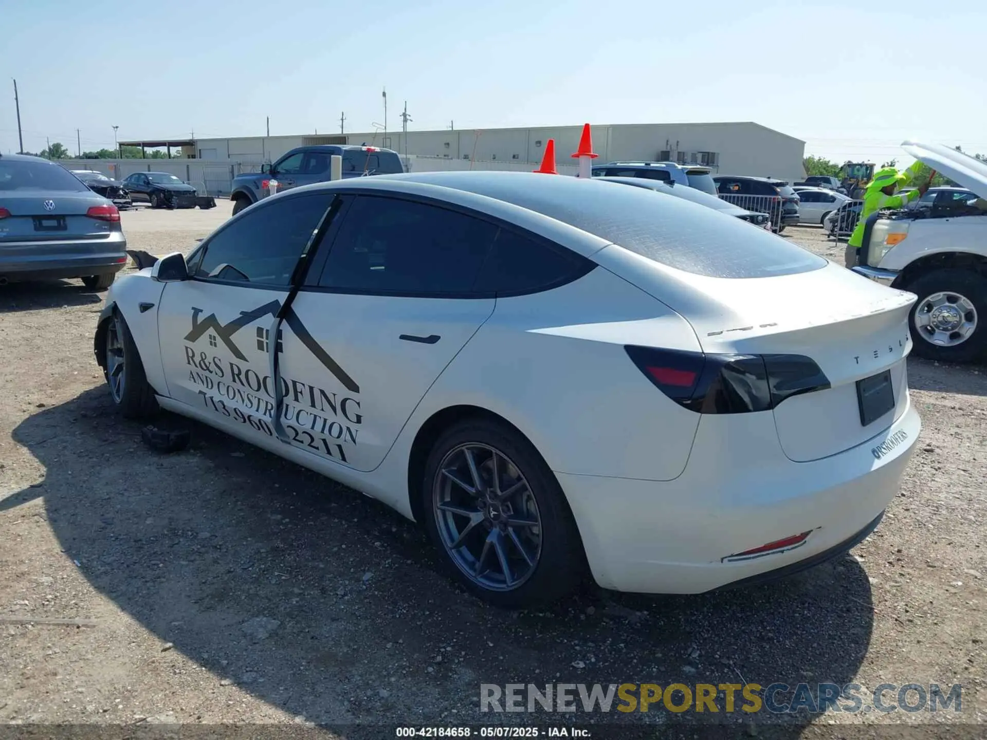 3 fotografías del automóvil dañado 5YJ3E1EB5MF091434 TESLA MODEL 3 2021