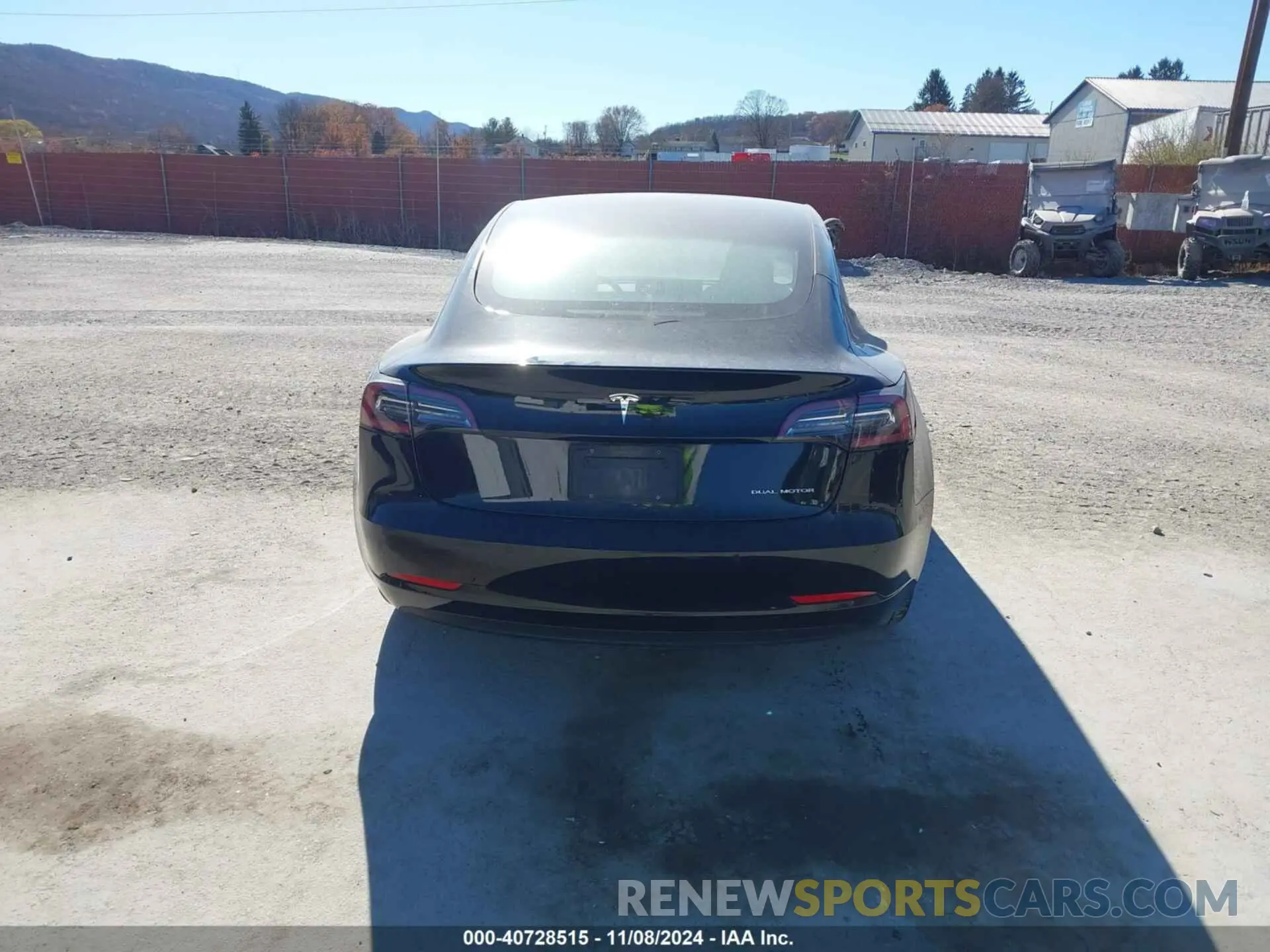 17 fotografías del automóvil dañado 5YJ3E1EB5MF858618 TESLA MODEL 3 2021