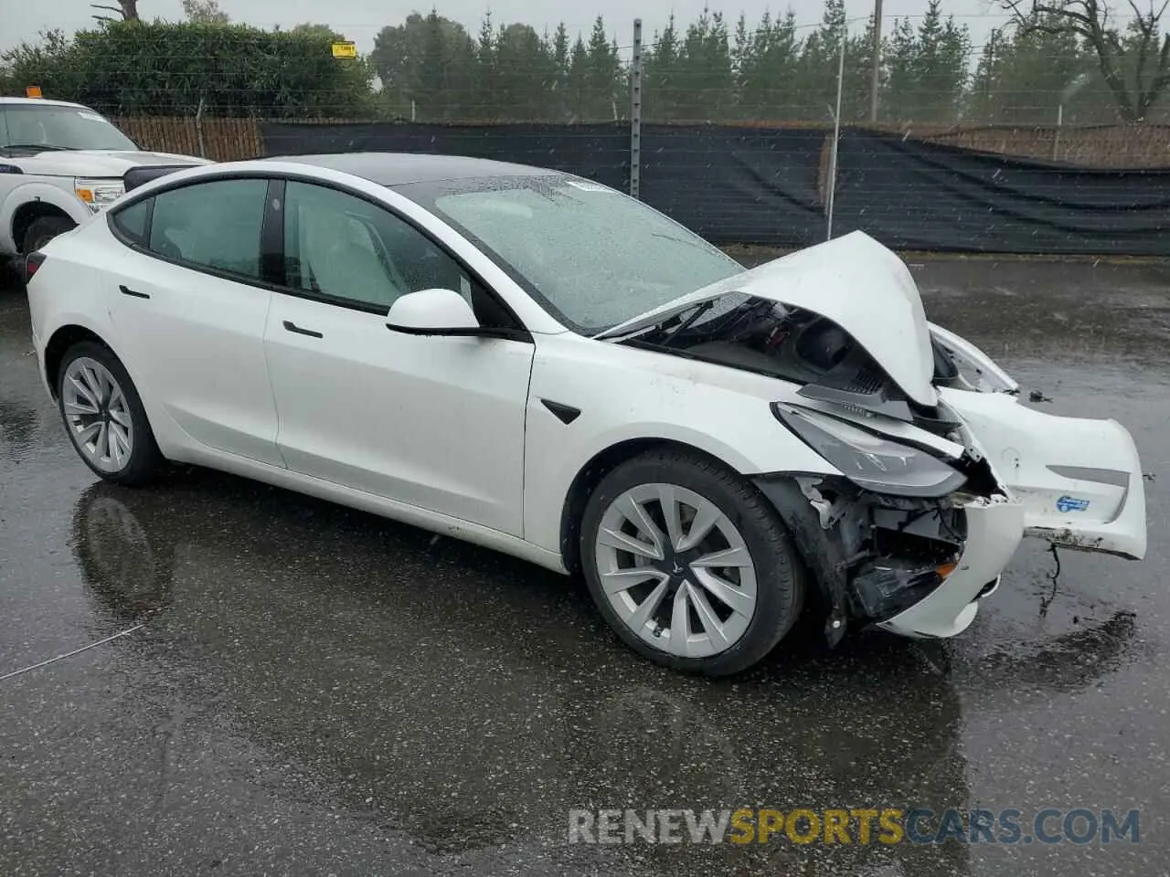 4 fotografías del automóvil dañado 5YJ3E1EB6MF004124 TESLA MODEL 3 2021