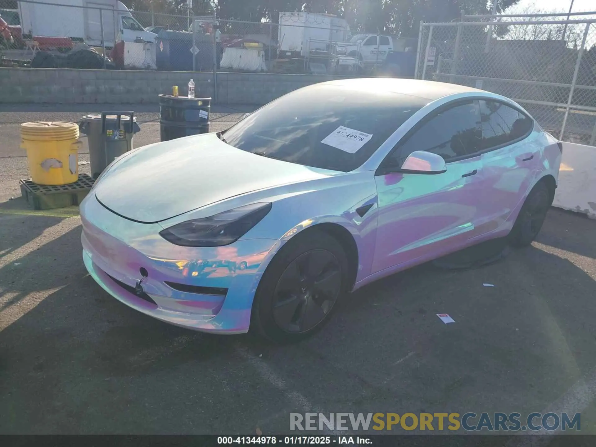 2 fotografías del automóvil dañado 5YJ3E1EB6MF053940 TESLA MODEL 3 2021