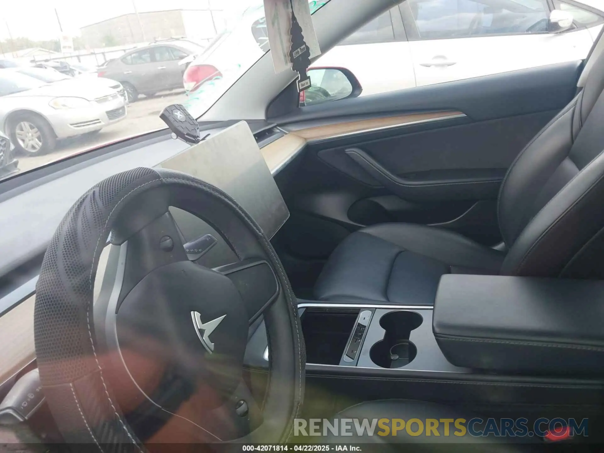 16 fotografías del automóvil dañado 5YJ3E1EB6MF085836 TESLA MODEL 3 2021