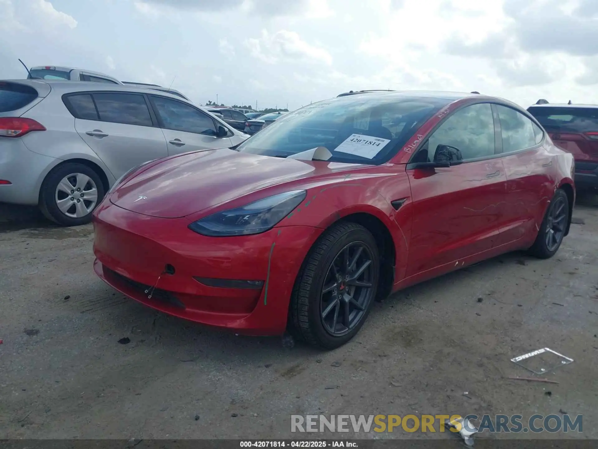 2 fotografías del automóvil dañado 5YJ3E1EB6MF085836 TESLA MODEL 3 2021
