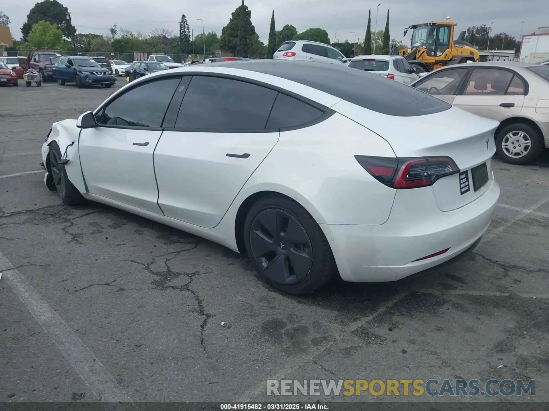 3 fotografías del automóvil dañado 5YJ3E1EB6MF878957 TESLA MODEL 3 2021