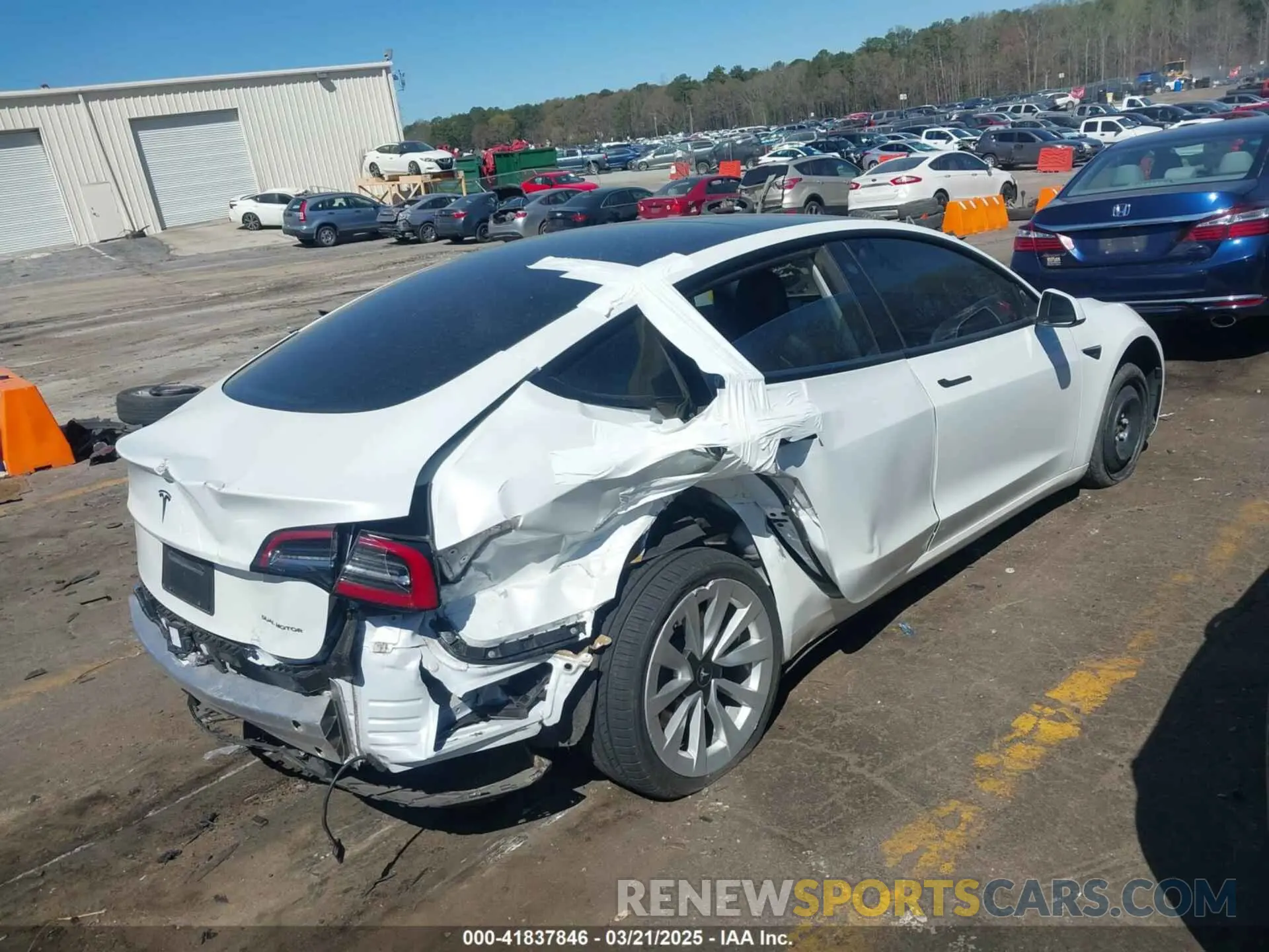 4 fotografías del automóvil dañado 5YJ3E1EB6MF902268 TESLA MODEL 3 2021
