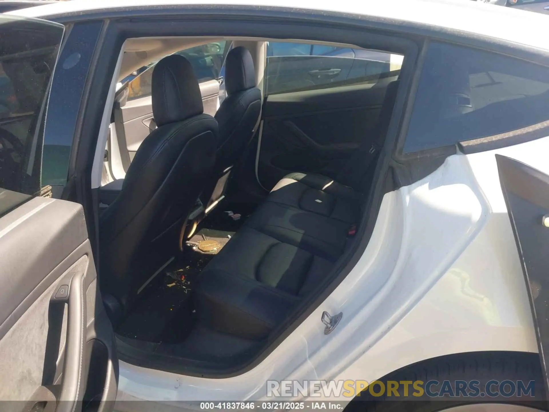 8 fotografías del automóvil dañado 5YJ3E1EB6MF902268 TESLA MODEL 3 2021