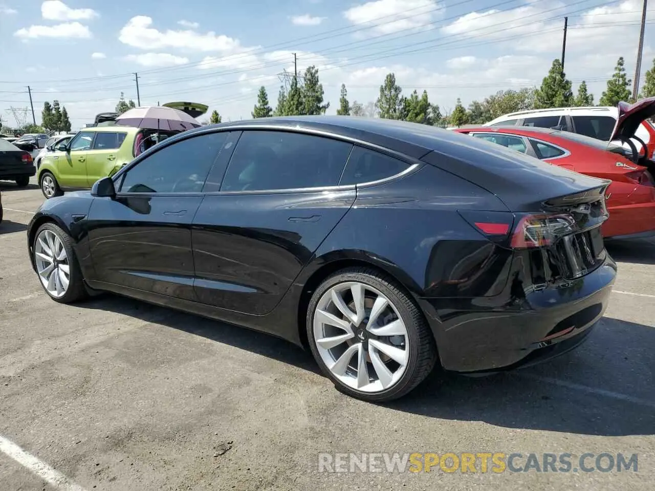 2 fotografías del automóvil dañado 5YJ3E1EB6MF926943 TESLA MODEL 3 2021