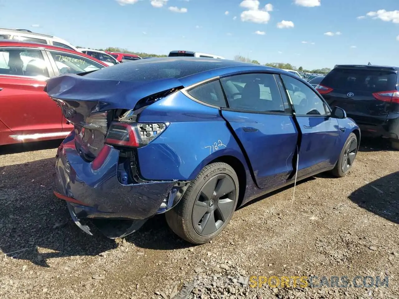 3 fotografías del automóvil dañado 5YJ3E1EB6MF980601 TESLA MODEL 3 2021