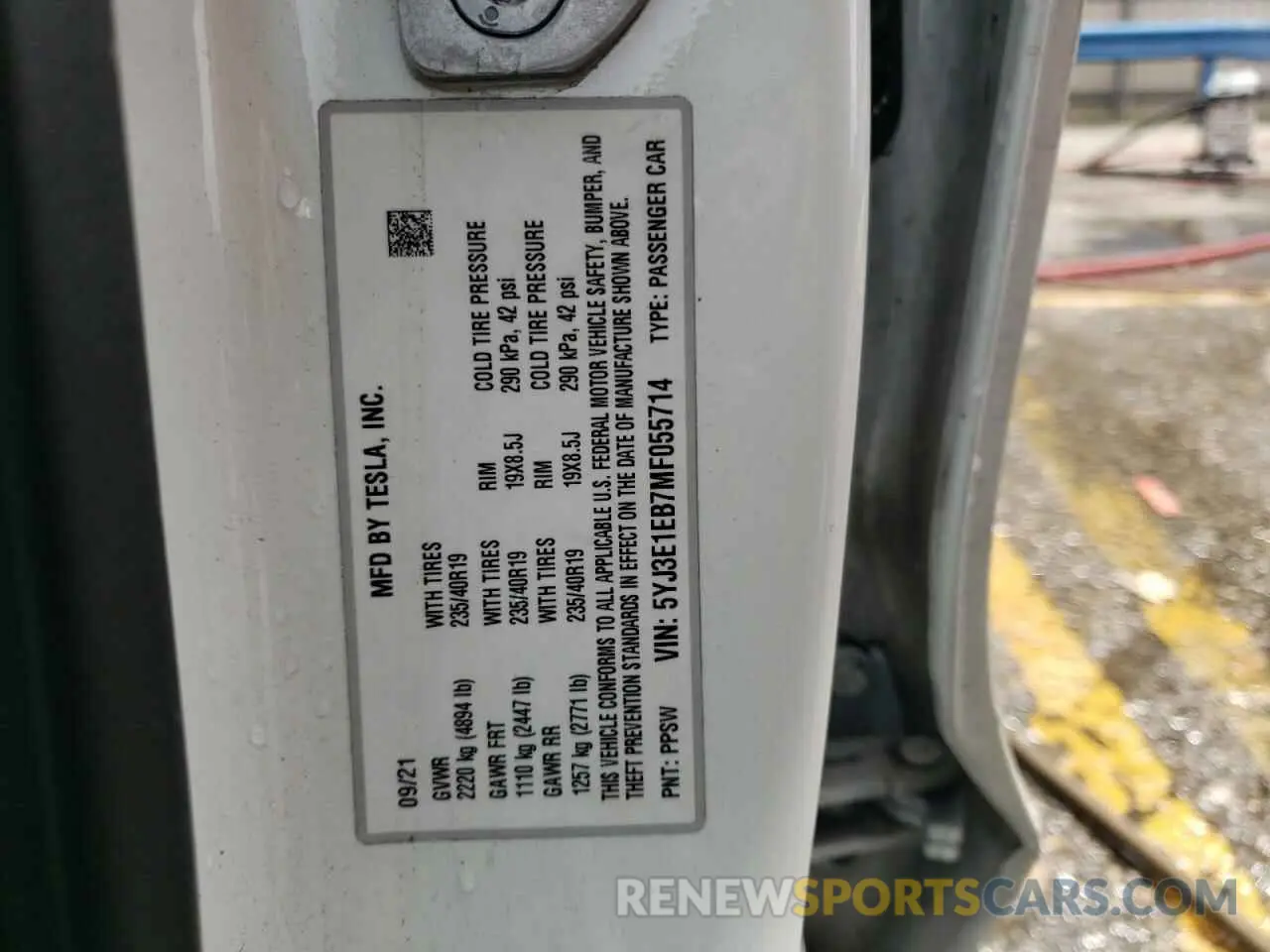 12 fotografías del automóvil dañado 5YJ3E1EB7MF055714 TESLA MODEL 3 2021