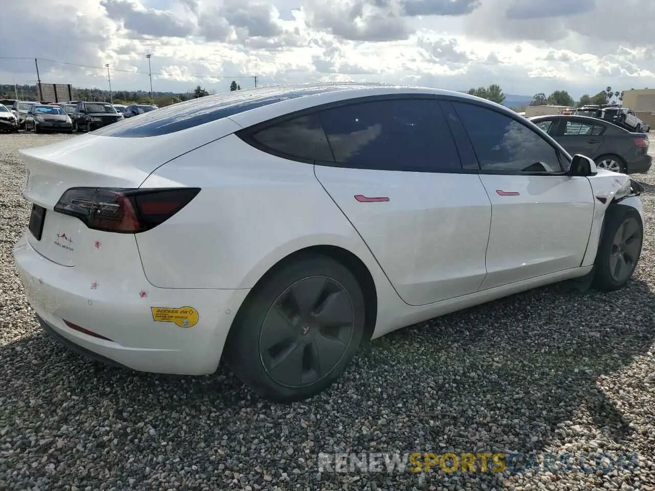 3 fotografías del automóvil dañado 5YJ3E1EB7MF060329 TESLA MODEL 3 2021