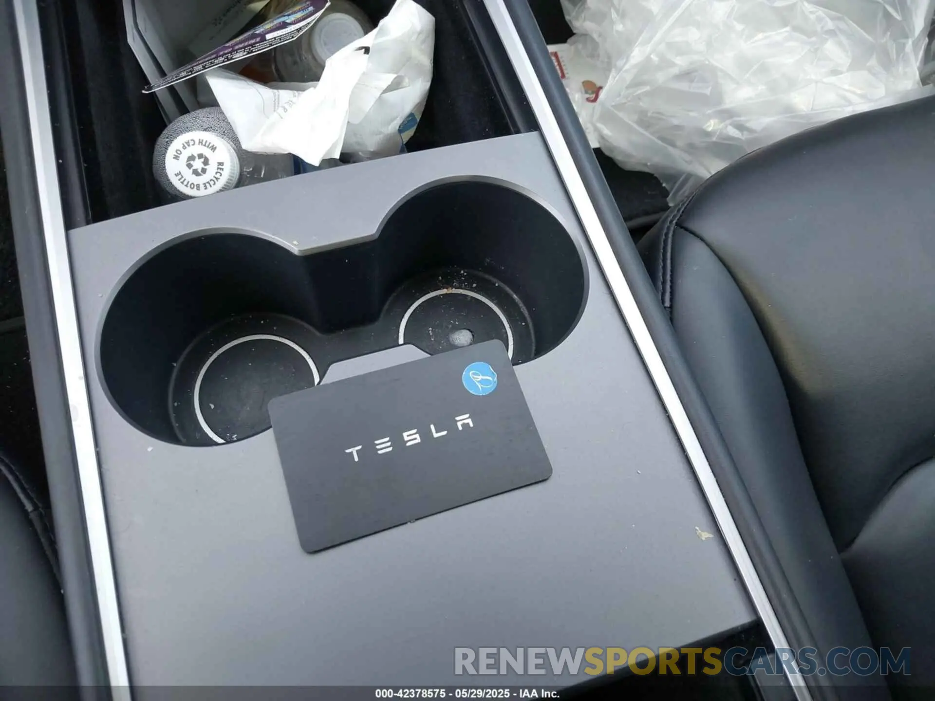 11 fotografías del automóvil dañado 5YJ3E1EB7MF072609 TESLA MODEL 3 2021