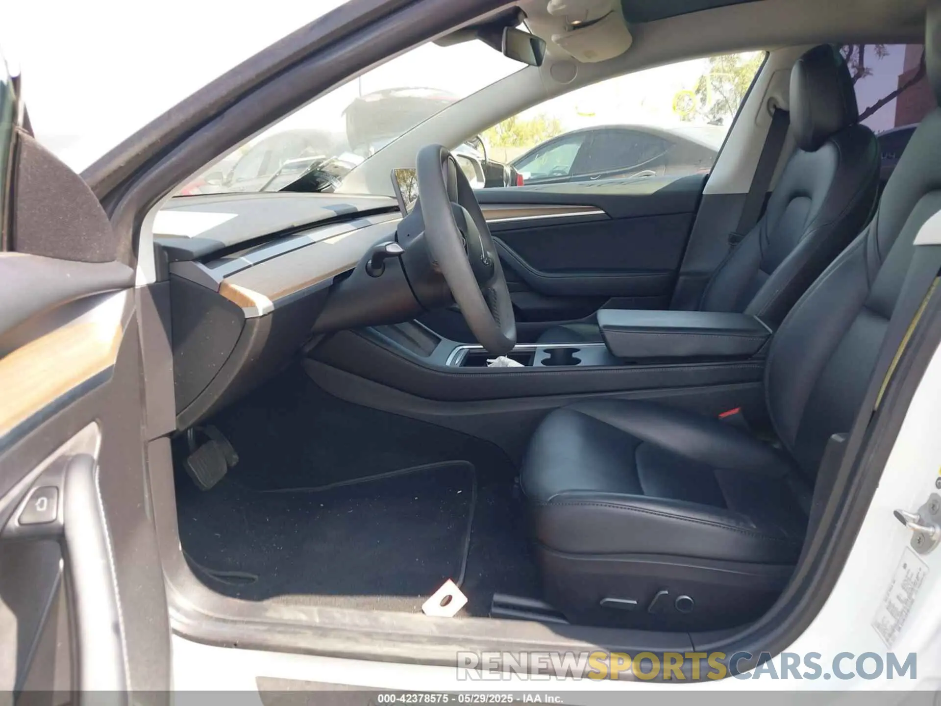5 fotografías del automóvil dañado 5YJ3E1EB7MF072609 TESLA MODEL 3 2021
