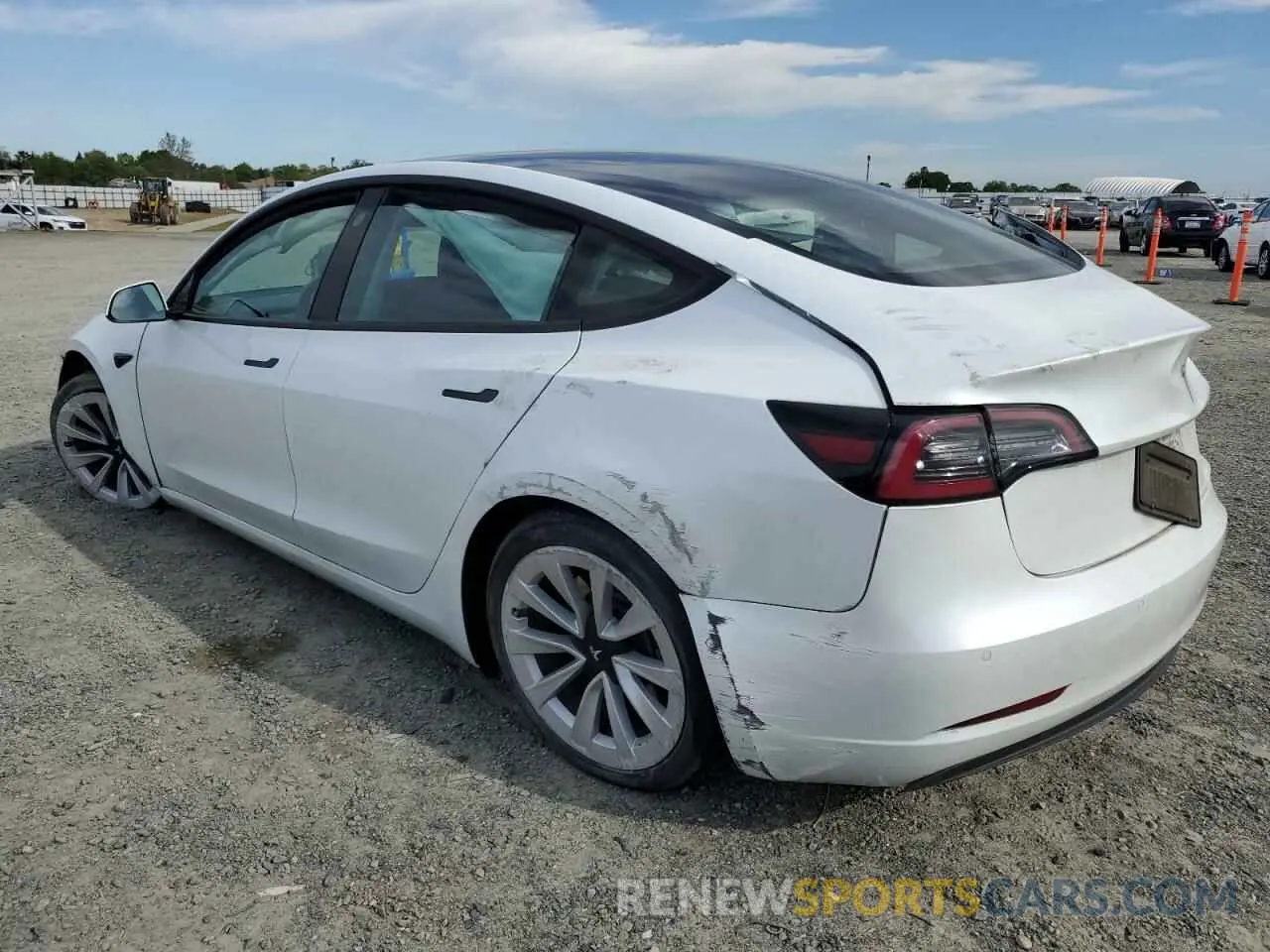 2 fotografías del automóvil dañado 5YJ3E1EB7MF874304 TESLA MODEL 3 2021