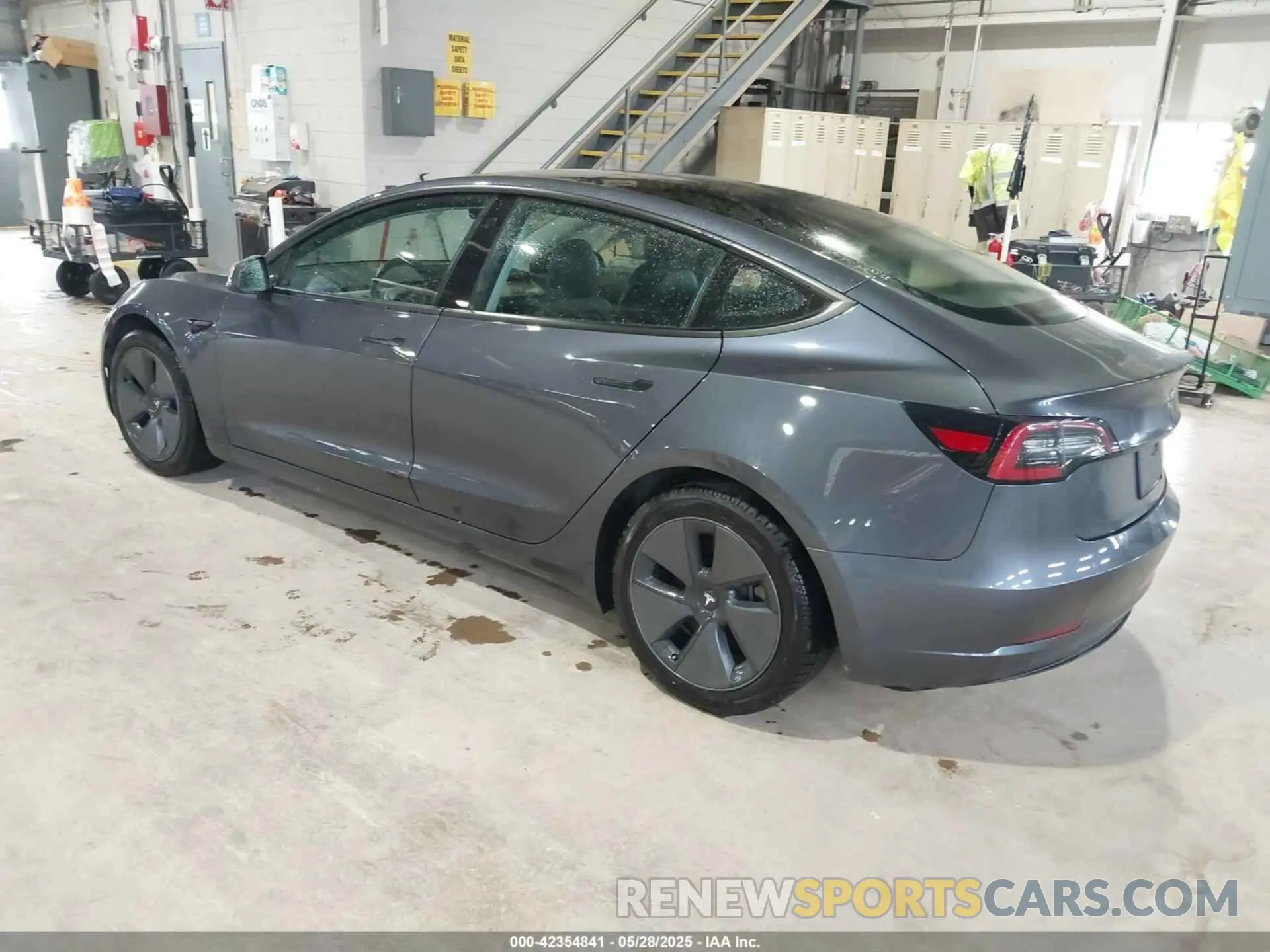 3 fotografías del automóvil dañado 5YJ3E1EB7MF927938 TESLA MODEL 3 2021