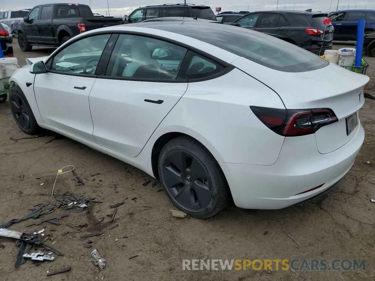 2 fotografías del automóvil dañado 5YJ3E1EB7MF960860 TESLA MODEL 3 2021