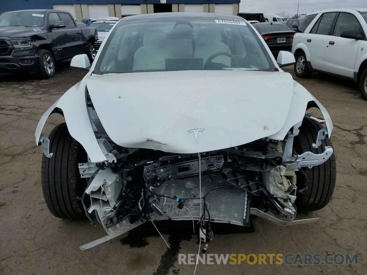5 fotografías del automóvil dañado 5YJ3E1EB7MF960860 TESLA MODEL 3 2021
