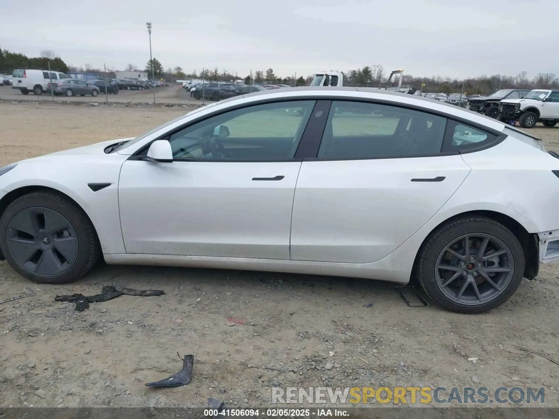 15 fotografías del automóvil dañado 5YJ3E1EB8MF019367 TESLA MODEL 3 2021