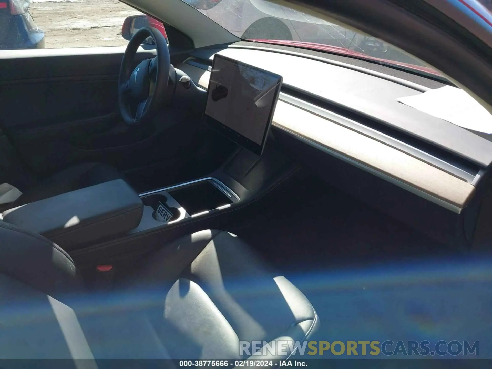 5 fotografías del automóvil dañado 5YJ3E1EB8MF858936 TESLA MODEL 3 2021