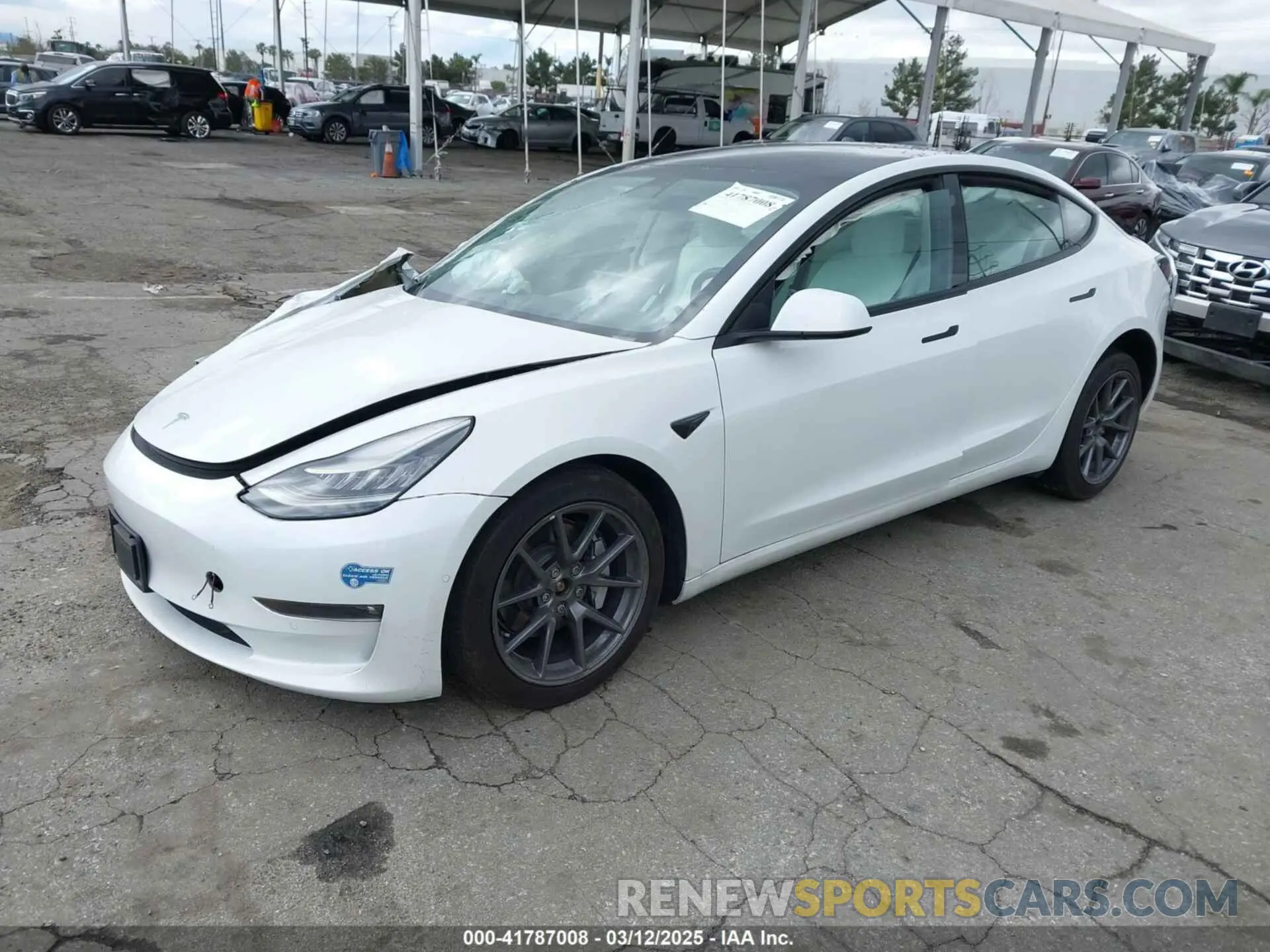 2 fotografías del automóvil dañado 5YJ3E1EB8MF860282 TESLA MODEL 3 2021