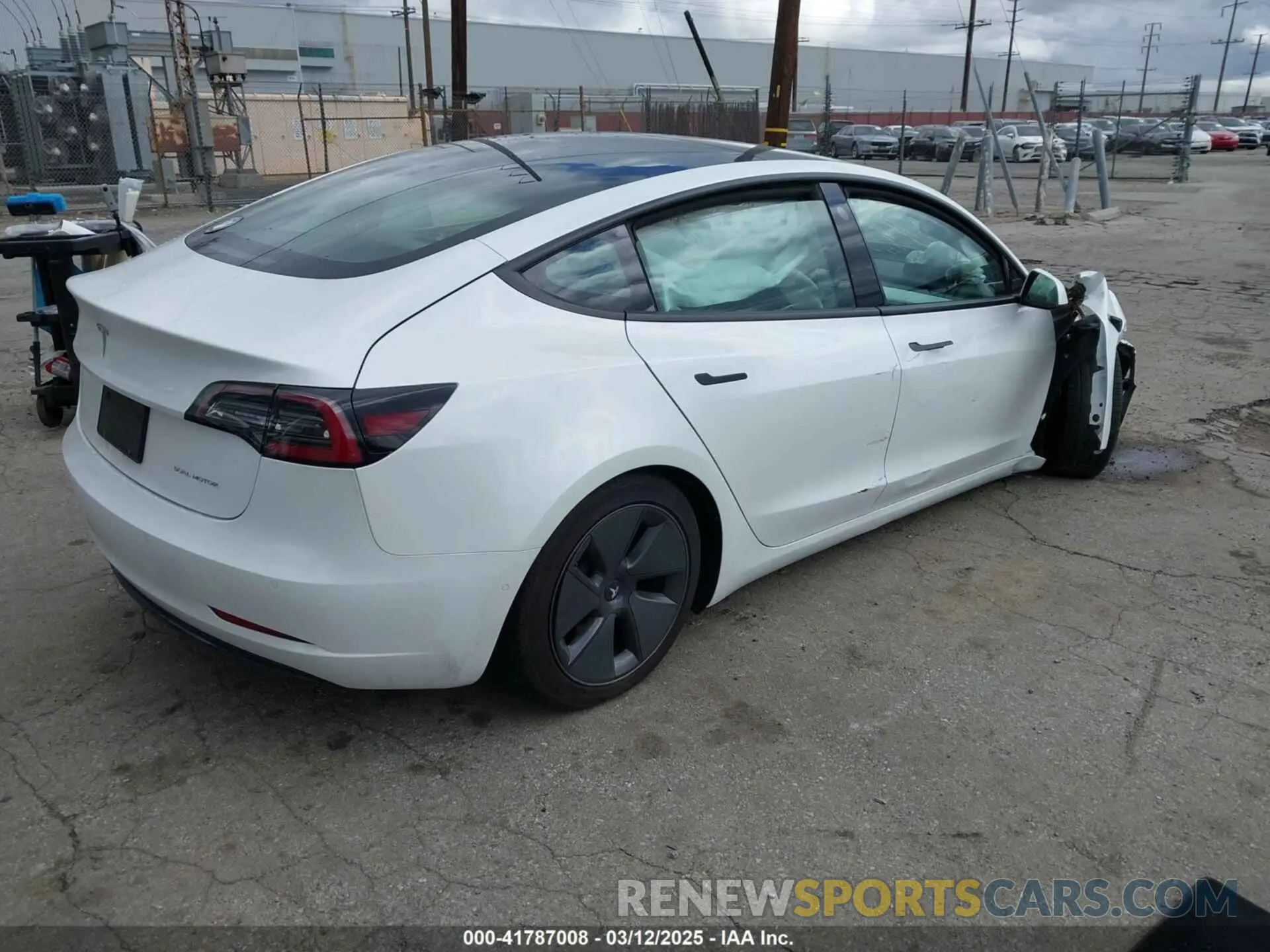 4 fotografías del automóvil dañado 5YJ3E1EB8MF860282 TESLA MODEL 3 2021