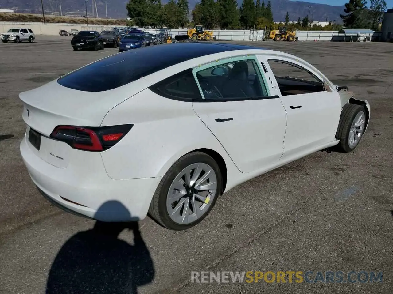 3 fotografías del automóvil dañado 5YJ3E1EB8MF872884 TESLA MODEL 3 2021