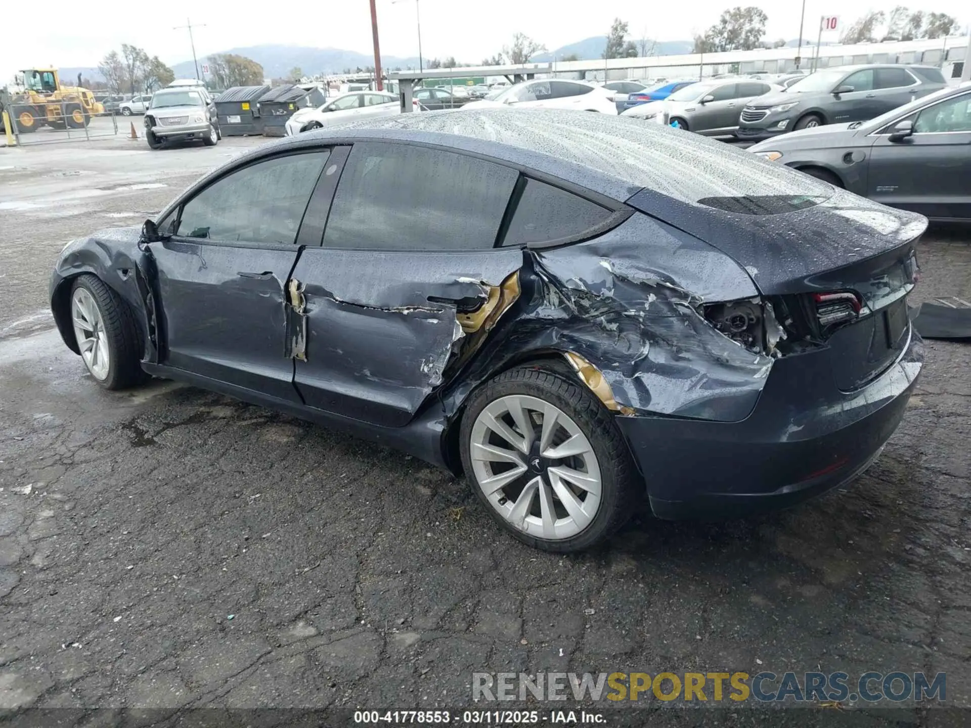 3 fotografías del automóvil dañado 5YJ3E1EB8MF936695 TESLA MODEL 3 2021
