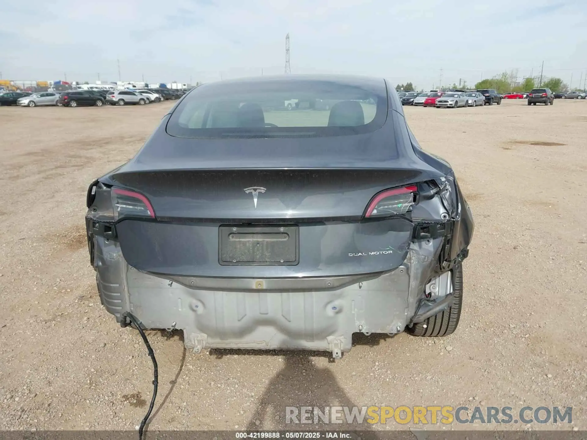 17 fotografías del automóvil dañado 5YJ3E1EB8MF979224 TESLA MODEL 3 2021