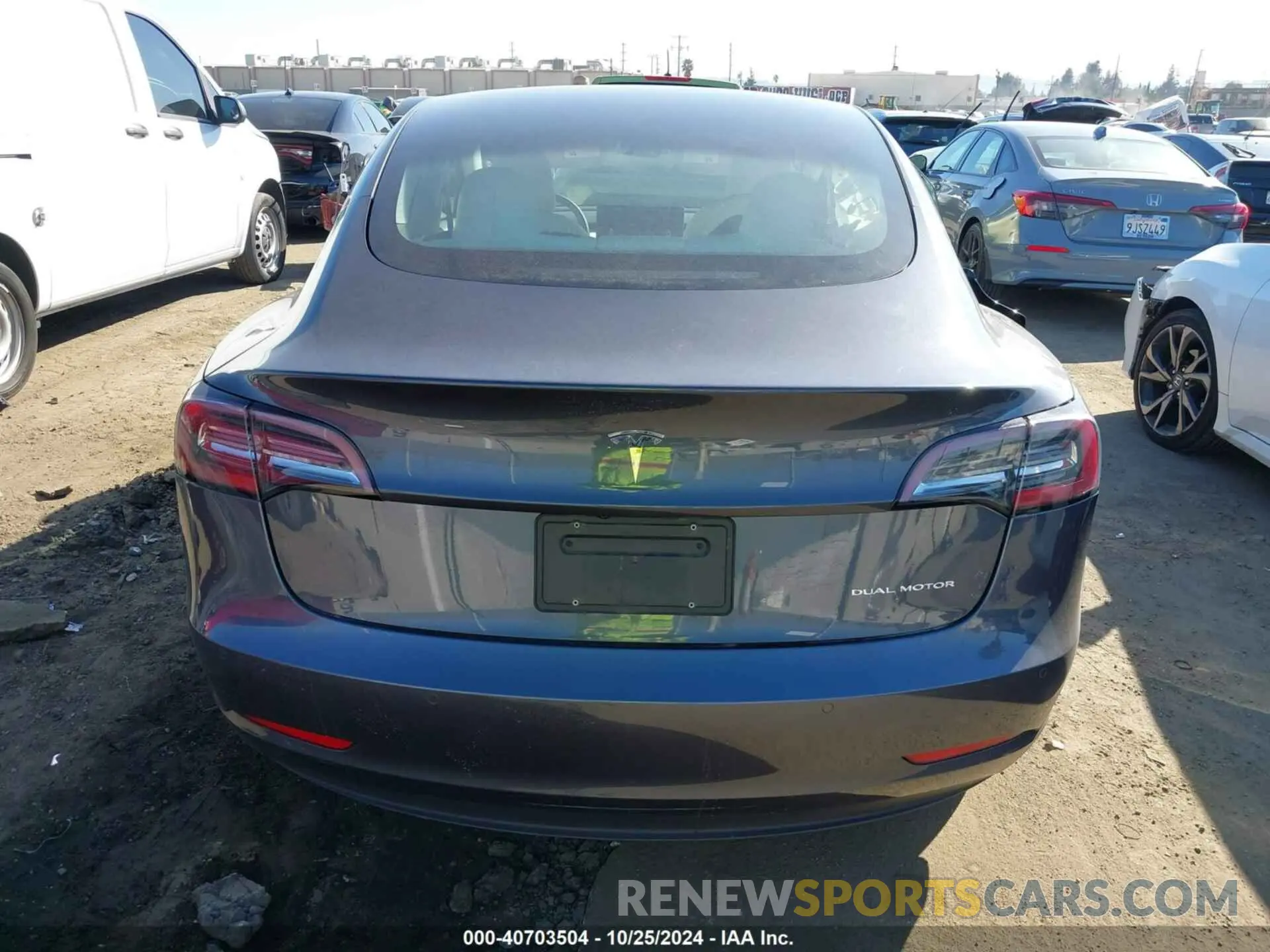 16 fotografías del automóvil dañado 5YJ3E1EB9MF848836 TESLA MODEL 3 2021