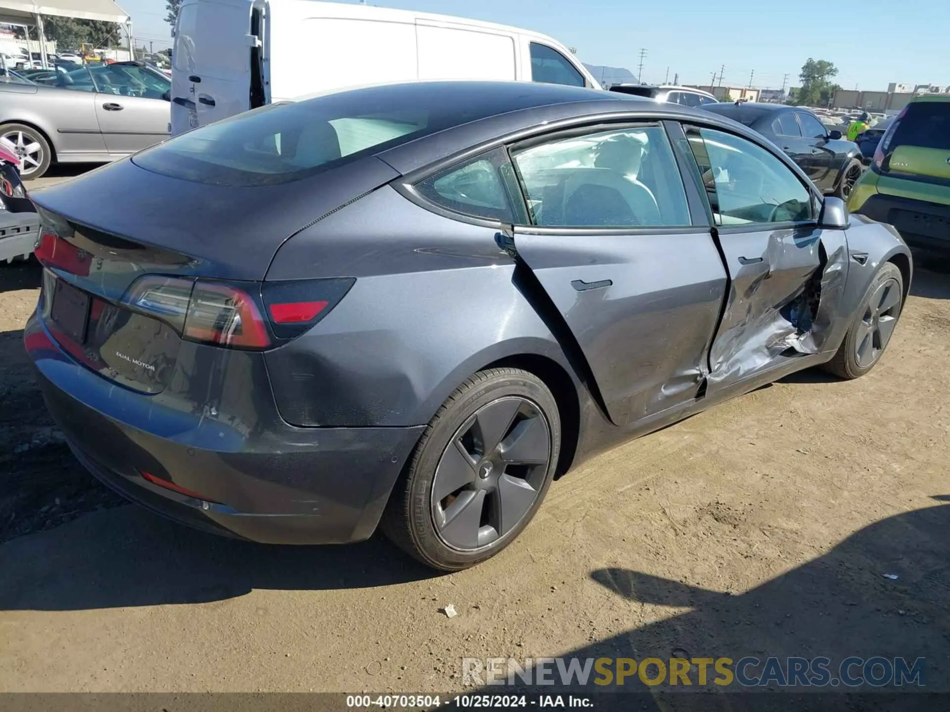 4 fotografías del automóvil dañado 5YJ3E1EB9MF848836 TESLA MODEL 3 2021