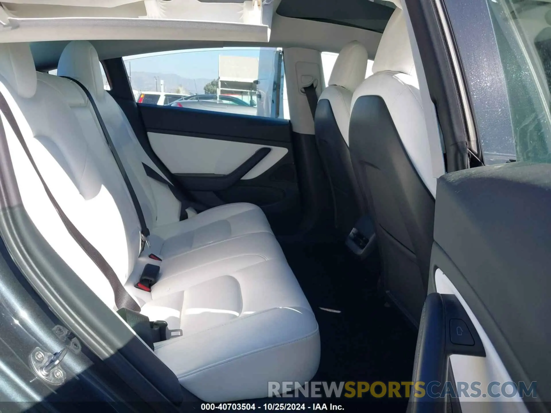 8 fotografías del automóvil dañado 5YJ3E1EB9MF848836 TESLA MODEL 3 2021