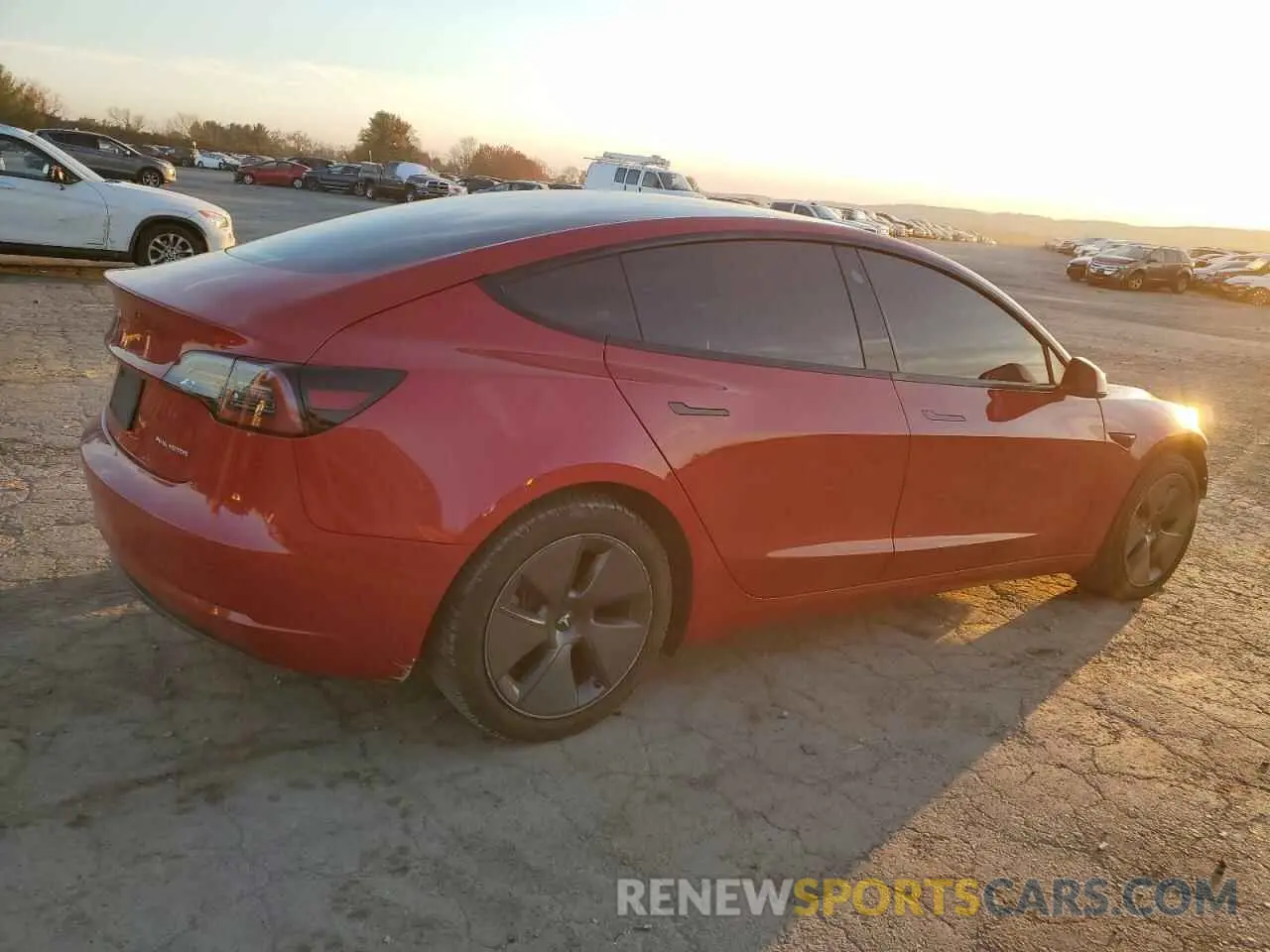 3 fotografías del automóvil dañado 5YJ3E1EB9MF858346 TESLA MODEL 3 2021