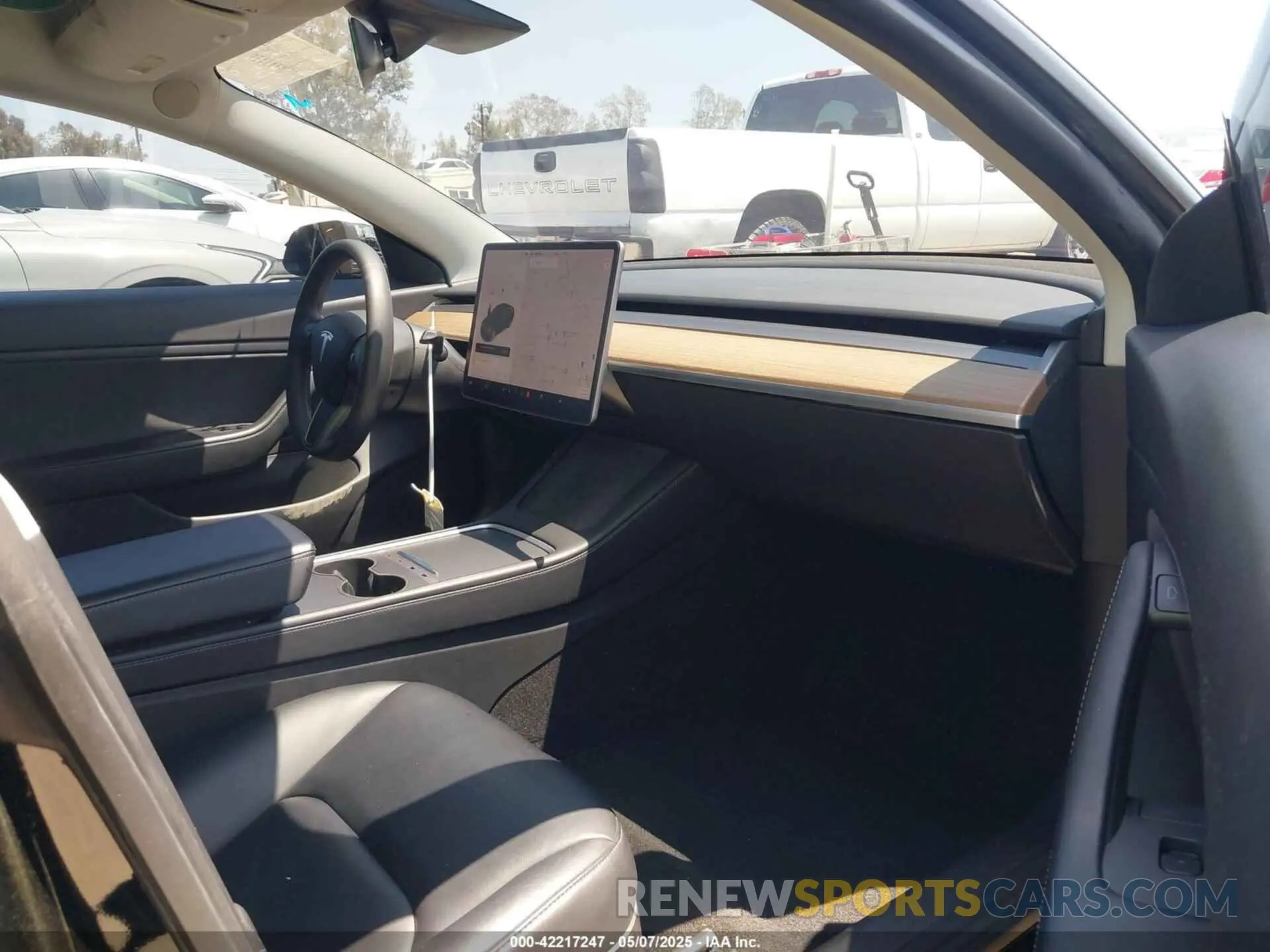 5 fotografías del automóvil dañado 5YJ3E1EB9MF871260 TESLA MODEL 3 2021