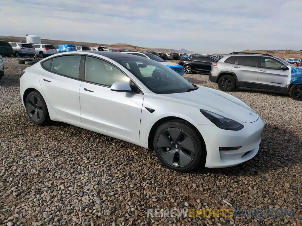 4 fotografías del automóvil dañado 5YJ3E1EB9MF876071 TESLA MODEL 3 2021