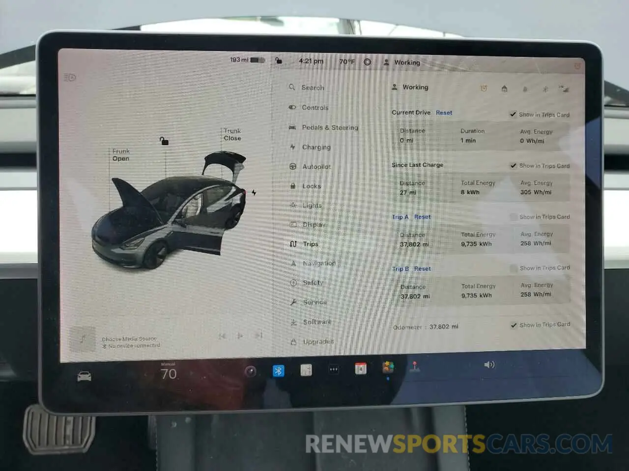 9 fotografías del automóvil dañado 5YJ3E1EB9MF937533 TESLA MODEL 3 2021