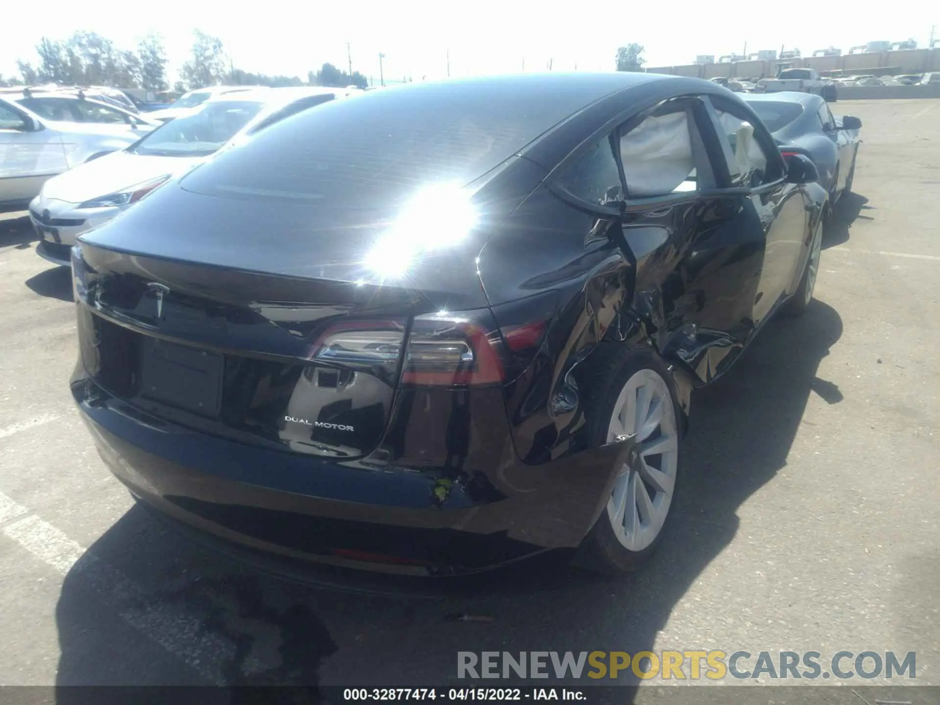 4 fotografías del automóvil dañado 5YJ3E1EB9MF999630 TESLA MODEL 3 2021