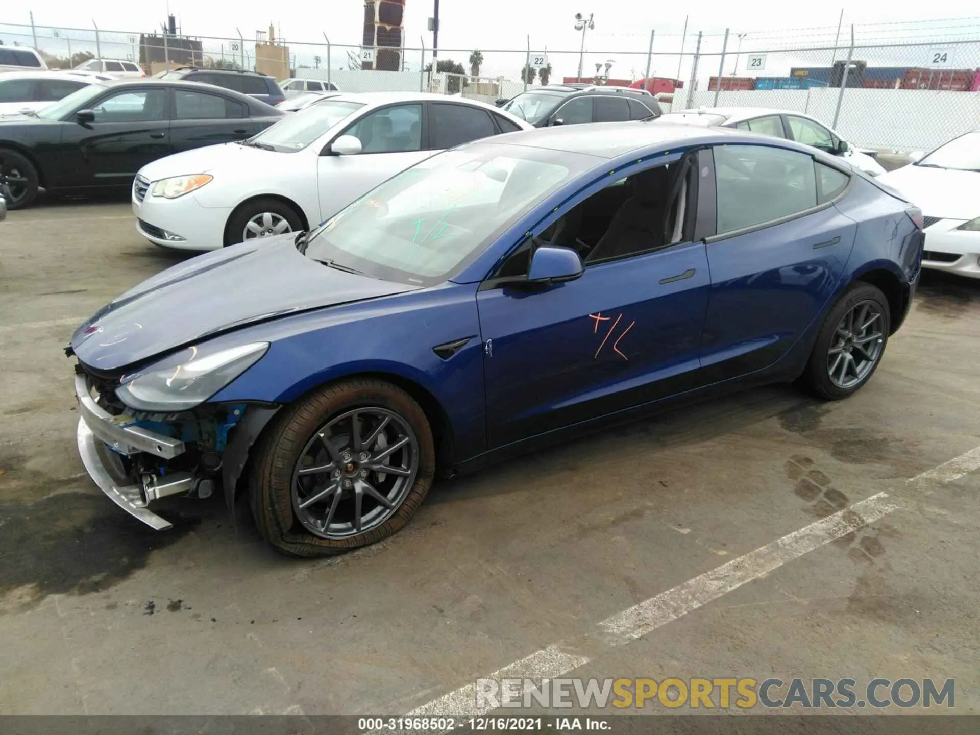 2 fotografías del automóvil dañado 5YJ3E1EBXMF003610 TESLA MODEL 3 2021