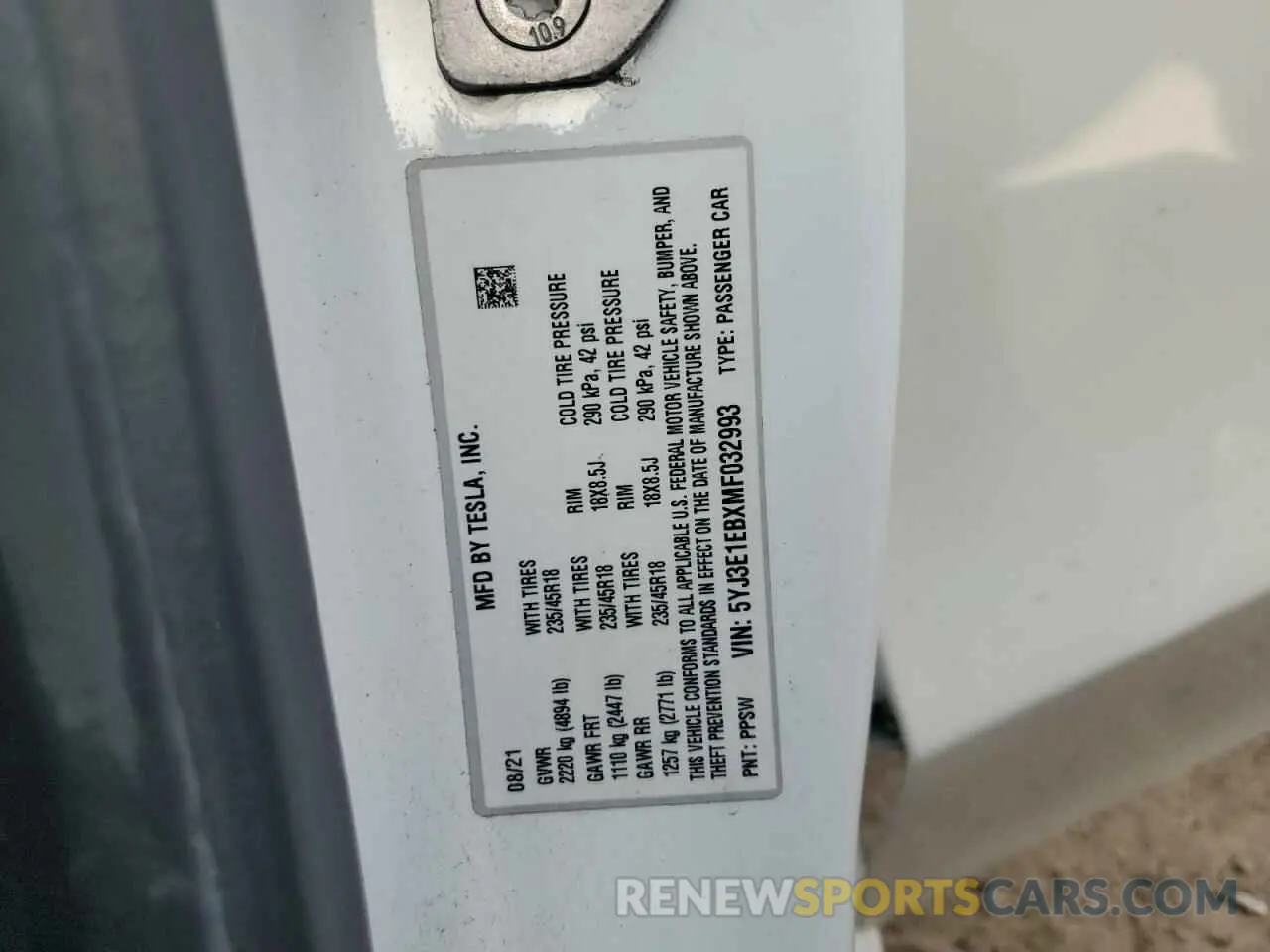 12 fotografías del automóvil dañado 5YJ3E1EBXMF032993 TESLA MODEL 3 2021
