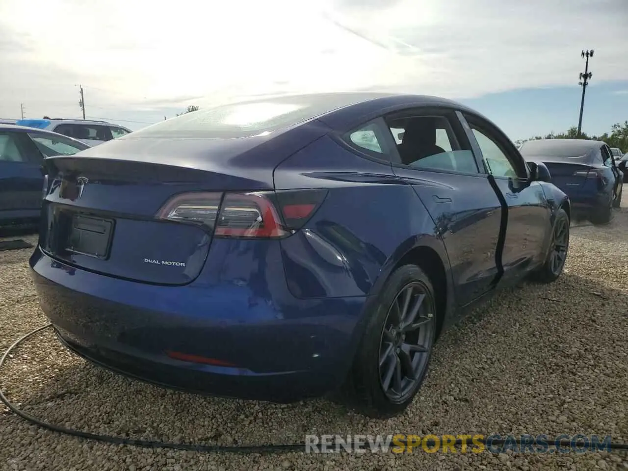 4 fotografías del automóvil dañado 5YJ3E1EBXMF056677 TESLA MODEL 3 2021