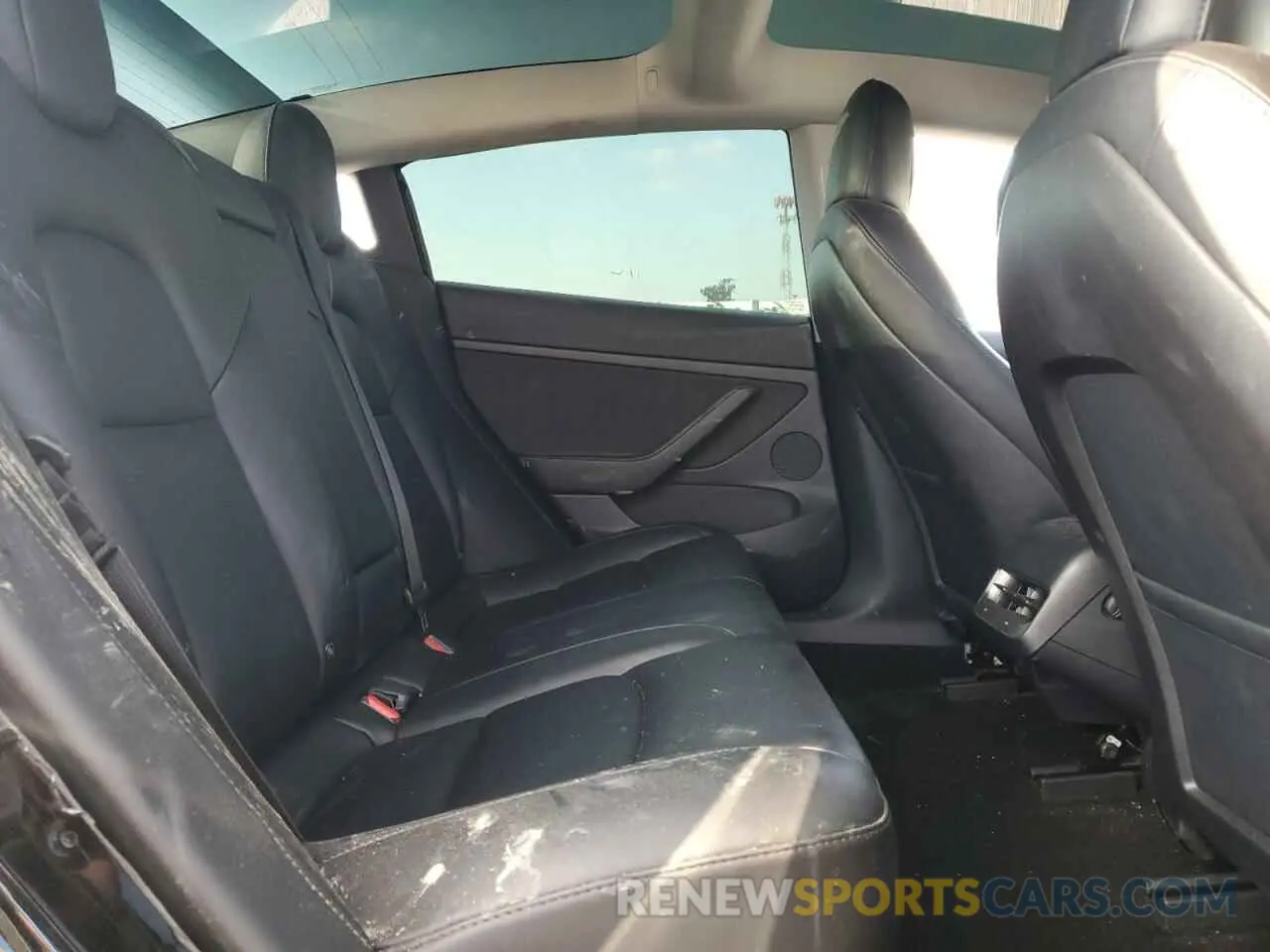 10 fotografías del automóvil dañado 5YJ3E1EBXMF065539 TESLA MODEL 3 2021
