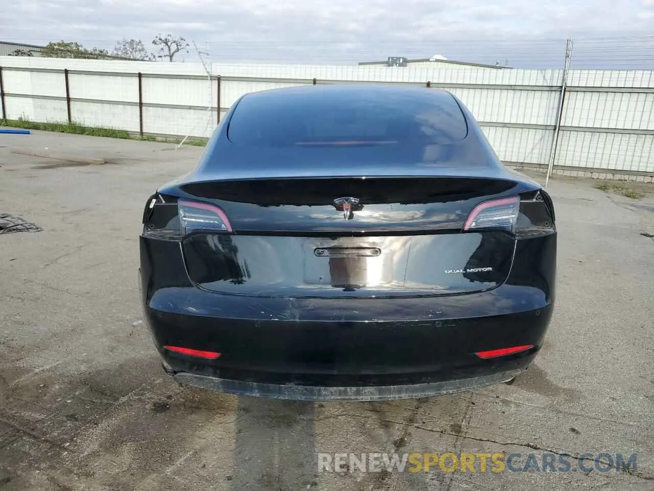 6 fotografías del automóvil dañado 5YJ3E1EBXMF065539 TESLA MODEL 3 2021